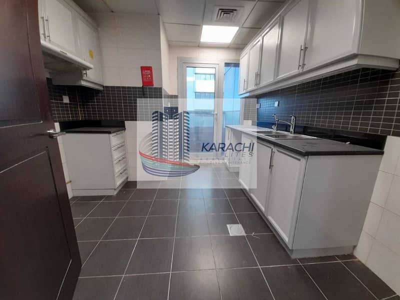 16 Bright And Spacious Apartment With Central AC & Gas Including Basement Parking