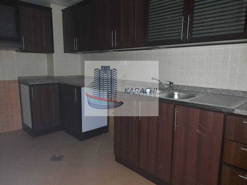 17 Hot Deal! Spacious 3bhk For Just 55k In Al Falah With Central AC & Gas