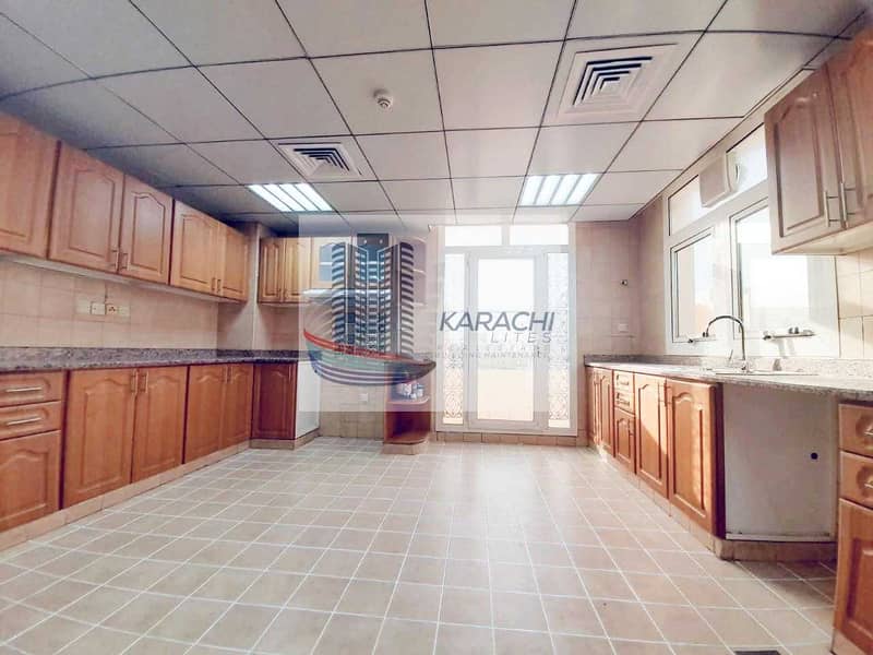 53 Luxurious And Elegant Penthouse In Villa In Al Muroor Near Dusit Thani With Spacious Terrace