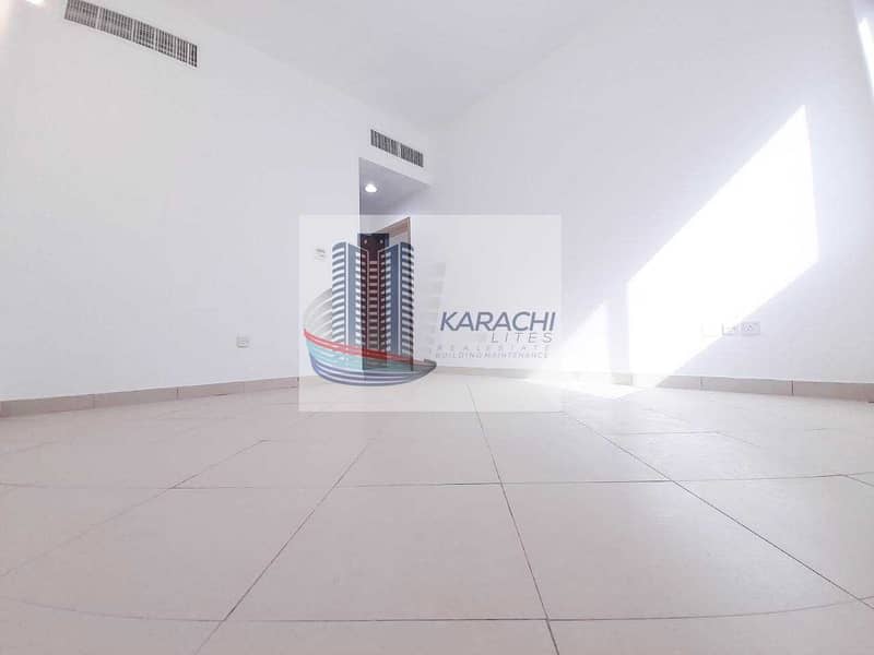 4 No Security Deposit!! Spacious Apartment With Balcony In Al Mamoura Just For You!!