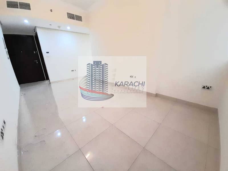 Bright And Shiny Apartment With Parking And Central Gas In TCA