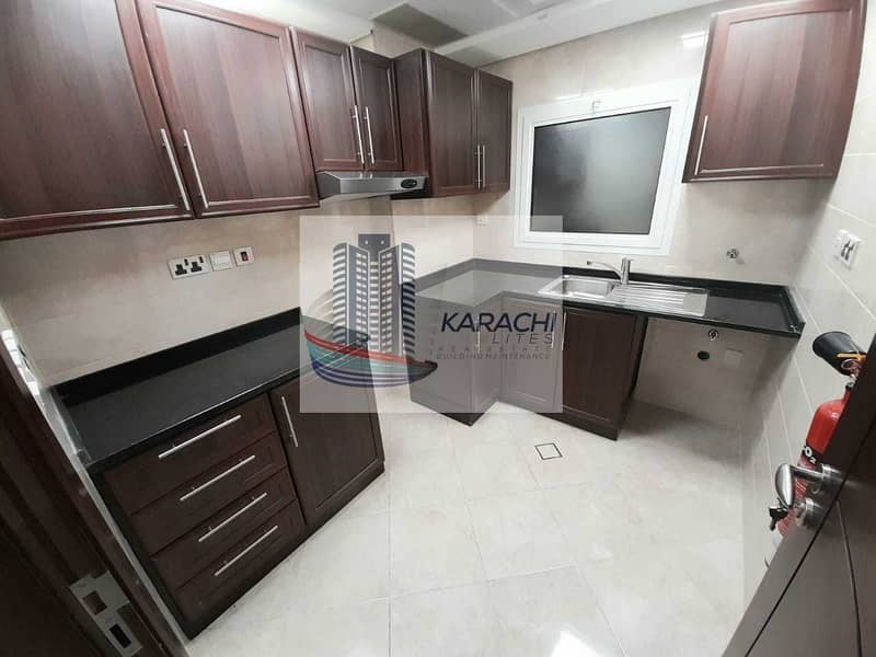 14 Bright And Shiny Apartment With Parking And Central Gas In TCA