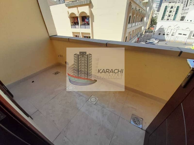 7 GREAT PRICE NOW! 2 BEDROOM APARTMENT WITH BALCONY FOR 53