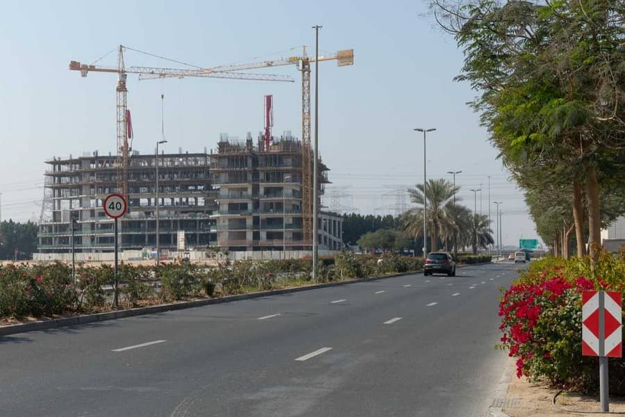 7 Own your apartment with a 30% discount on all units in the Binghatti Gate project