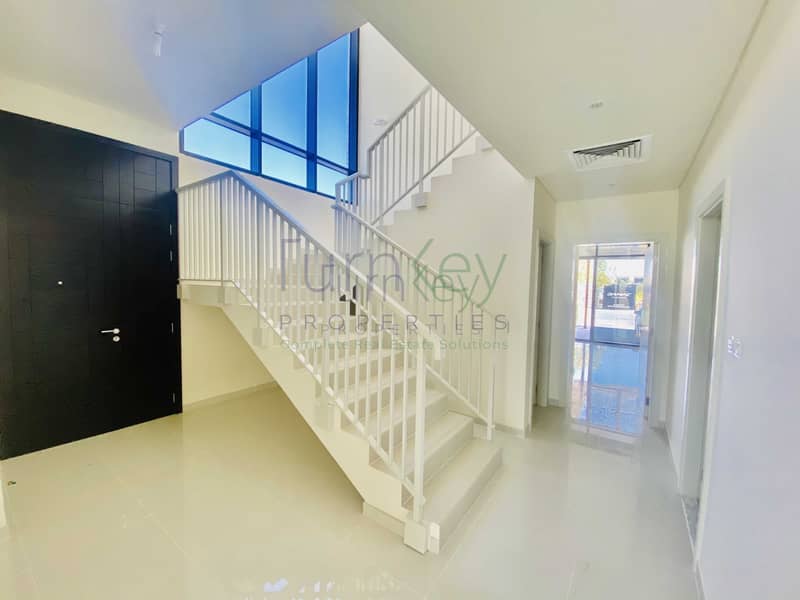 12 THD | Premium Location | Park View | Near pool