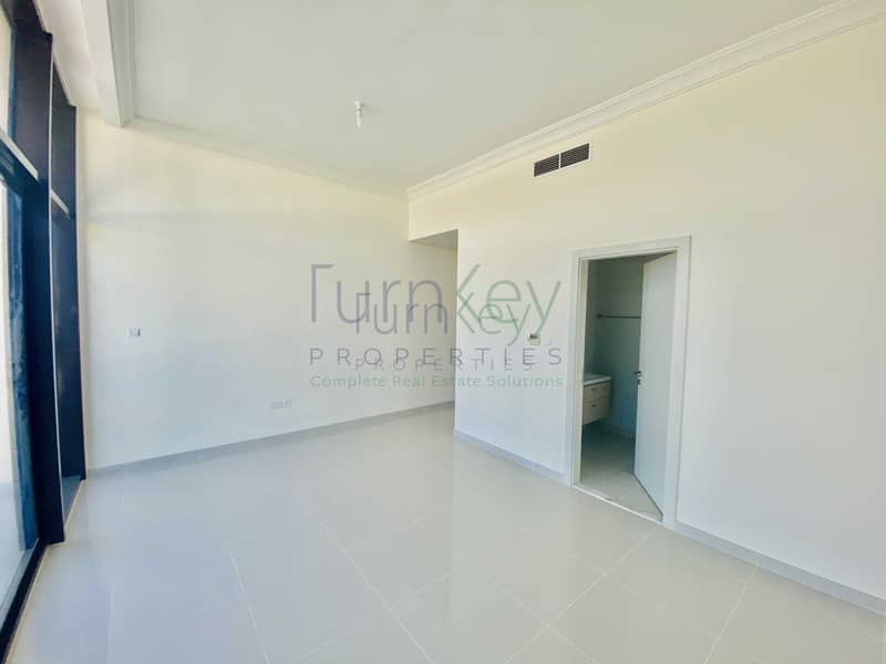 15 THD | Premium Location | Park View | Near pool