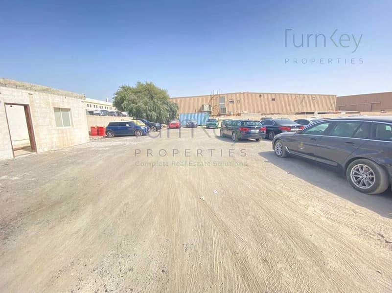 Al Quoz Prime Location  corner Land rented to A Branded company