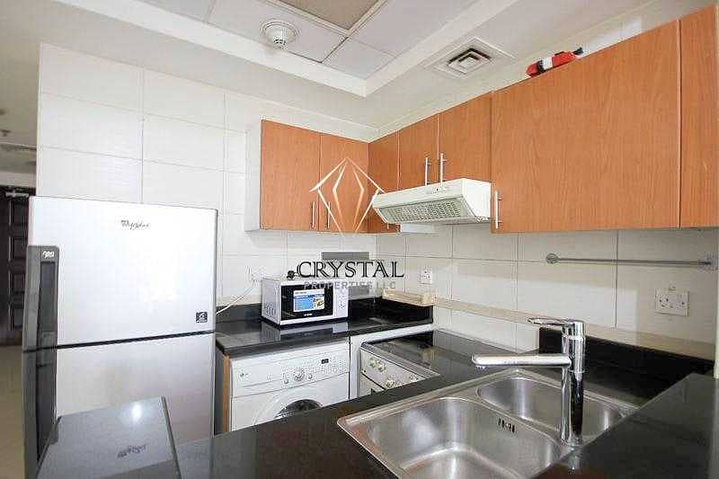 5 Chiller Free! 1BR Furnished  ! Lake view