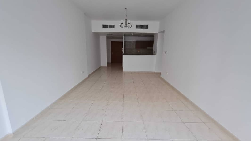 Excellent Condition ! Large 1BR With Balcony For Rent