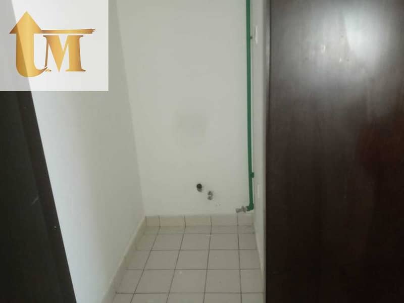 10 Lowest Offer !! 2 bedroom 3Baths Store Laundry Parking in Queue Point. Liwan.