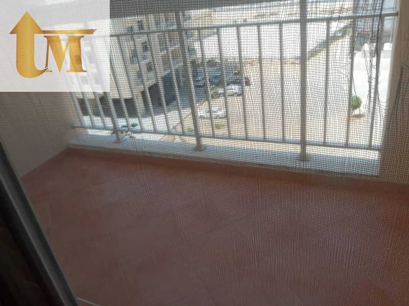 20 Lowest Offer !! 2 bedroom 3Baths Store Laundry Parking in Queue Point. Liwan.