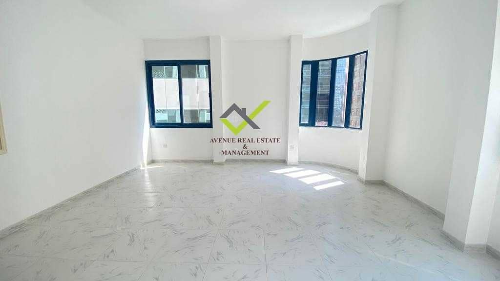 Квартира в Шейх Халифа Бин Зайед Стрит, 2 cпальни, 60000 AED - 5286656