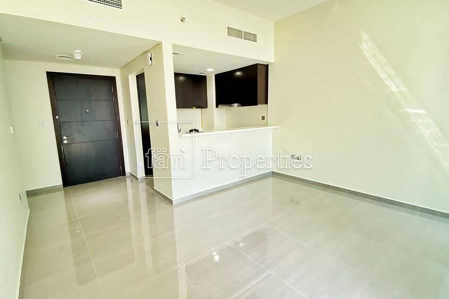 6 Corner Unit | Hi Floor | Beautiful view