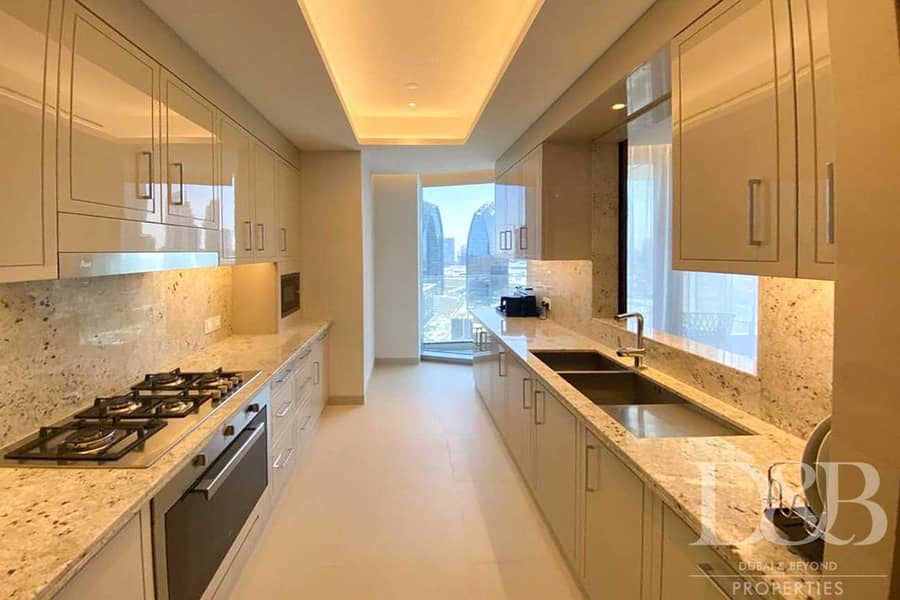 3 3BR+M| Burj Khalifa View| Fully Serviced