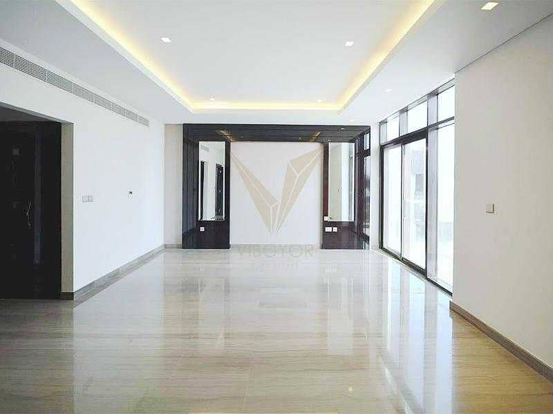 17 Magnificent | Exquisite Brand New Villa | Vacant