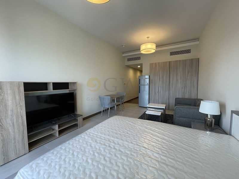 2 Brand New Fully Furnished Studio in Business Bay. .