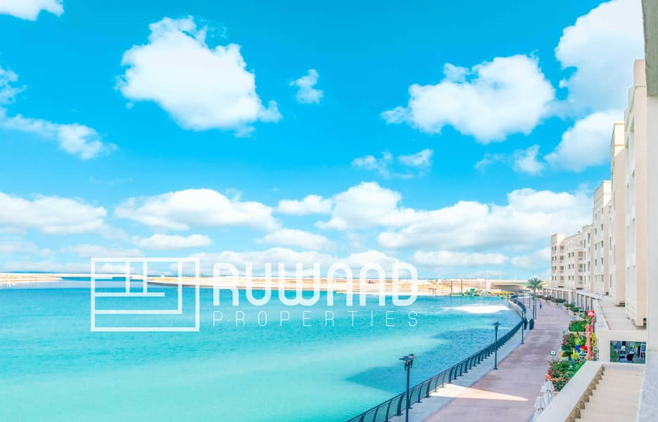 Seaview 2 bedroom| Lagoon View| For Sale