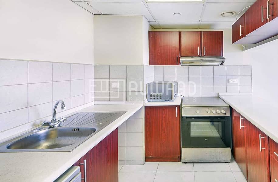 5 Amazing 1 bedroom for Rent in Mina Al Arab