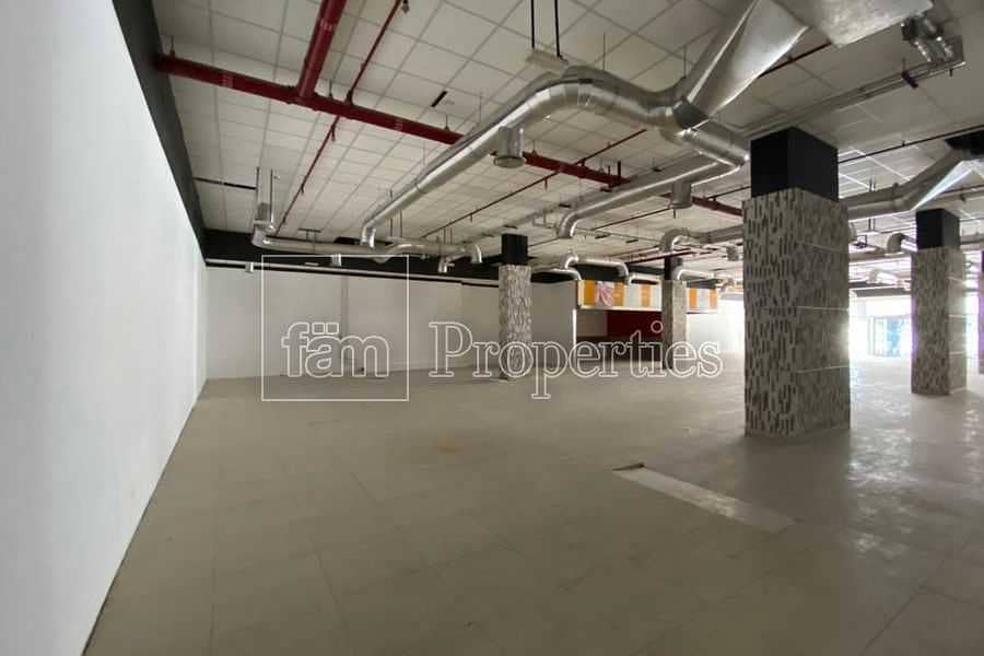 13 Retail space in prime Business Bay location