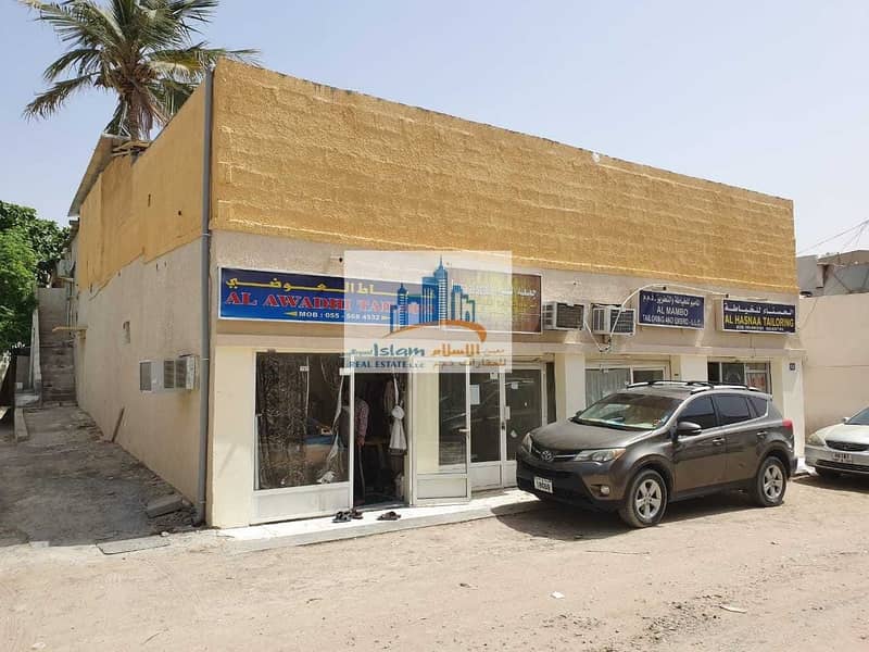 23 HOT OFFER: 8 BHK ARABIC HOUSE WITH 4 SHOPS FOR SALE IN AL RASHEDIA-3, AJMAN