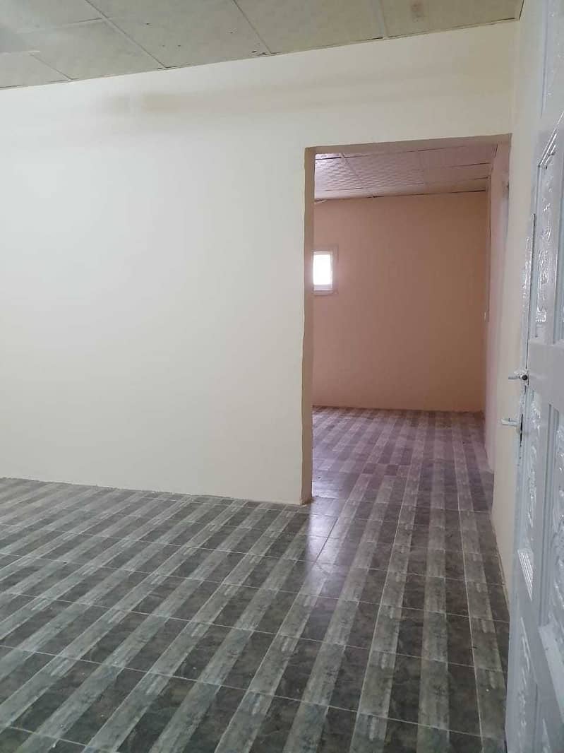 108 HOT OFFER: 8 BHK ARABIC HOUSE WITH 4 SHOPS FOR SALE IN AL RASHEDIA-3