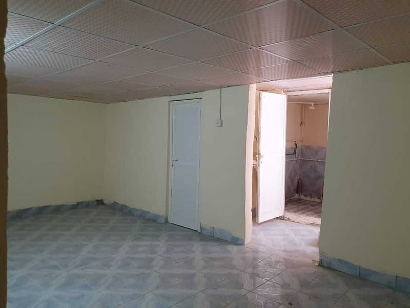116 HOT OFFER: 8 BHK ARABIC HOUSE WITH 4 SHOPS FOR SALE IN AL RASHEDIA-3