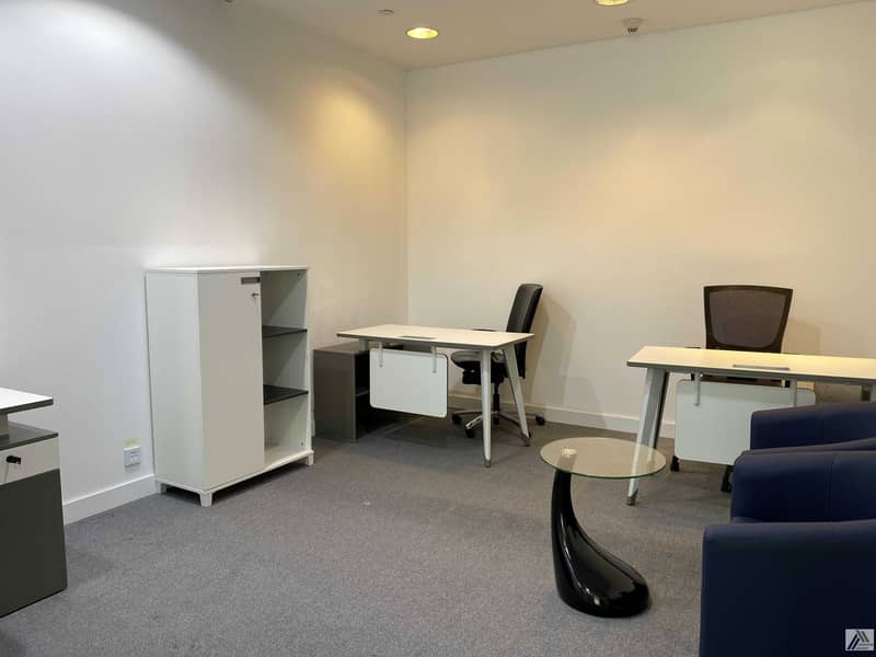 4 Smart  Serviced Office -suitable for 3 staff -Easy Access of all facilities-Linked with Mall  and Metro