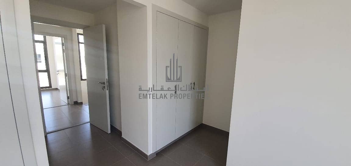 9 4 BEDROOM | Brand New | CLOSE TO POOL AND PARK