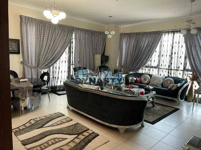 8 Stunning  | Panoramic City View | Best Location