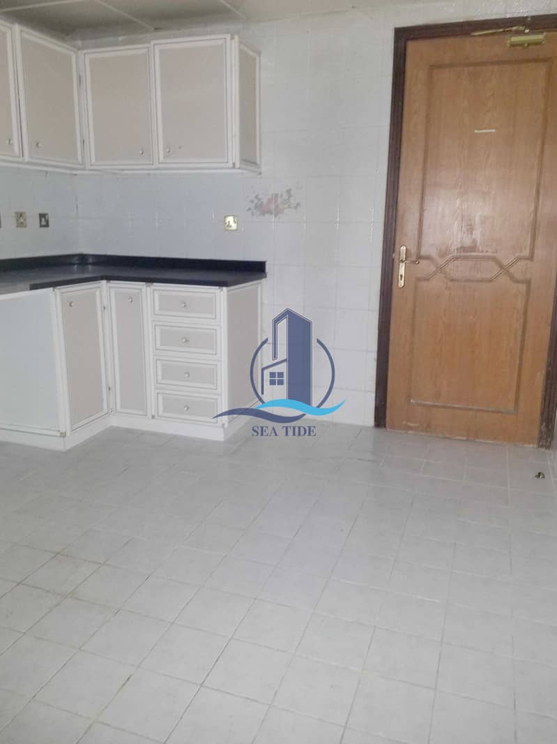 32 No Commission Budget - Friendly 3 BR Apartment with Maids Room