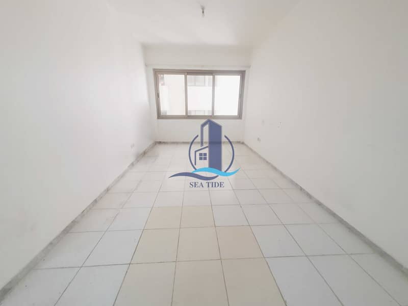 7 Great Price 1 BR Apartment with Balcony