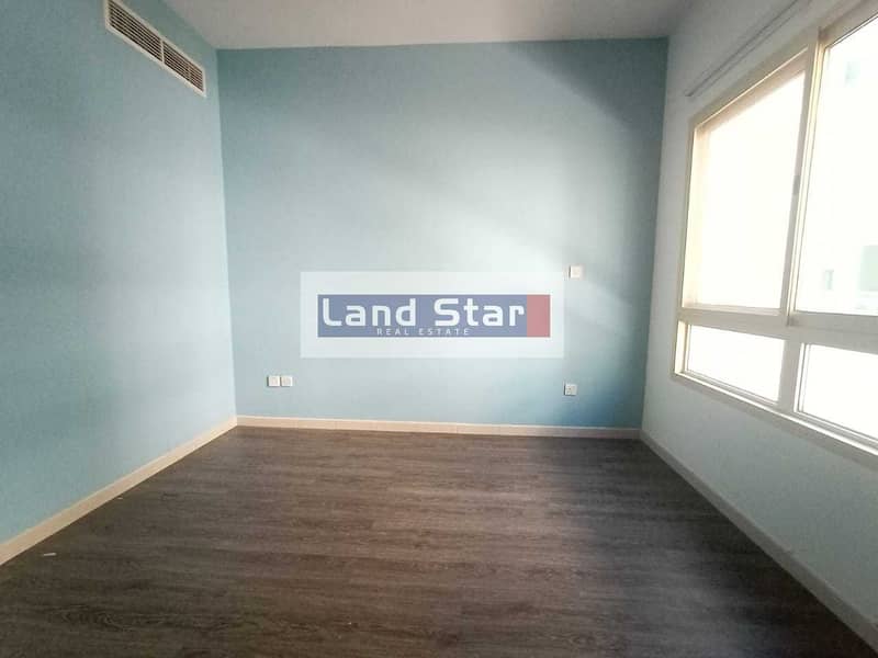 3 2BR+ Study|Lower Floor|Ready to Move|Huge Balcony