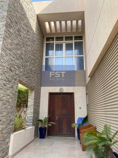 6 Bedroom Villa for Rent in Dubai Silicon Oasis, Dubai - Huge 6 Bed Villa l Gold Contract l 02 Pergolas 6 Bedroom Villa for Rent in Dubai Silicon Oasis, Dubai - Huge 6 Bed Villa l Gold Contract l 02 Pergolas