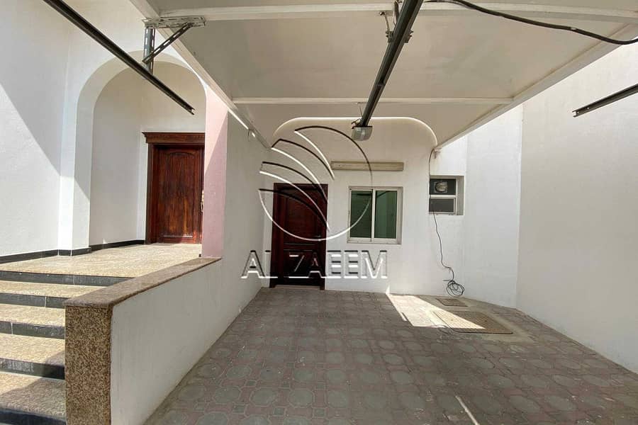 18 Spacious Villa with Maid's and Driver Room