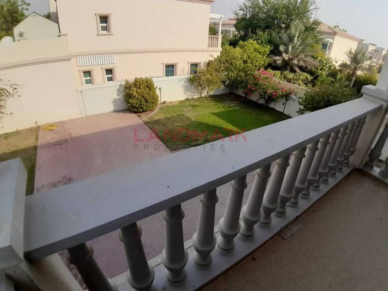 17 Best Deal | Large 4 Bedroom + Maid | Private Garden |