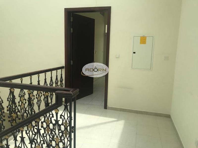9 Very nice 4 bedroom plus maid compound villa with shared pool and gym in Al Barsha 1