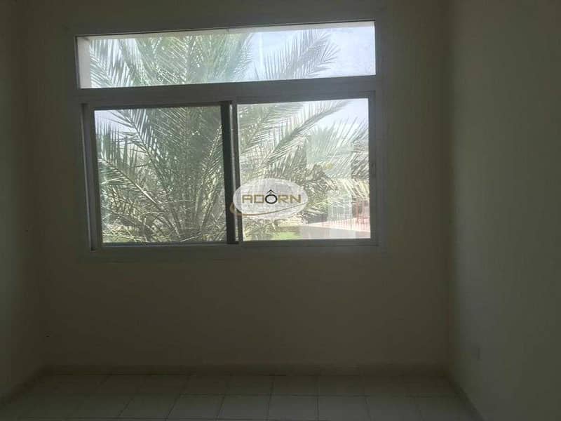 21 Very nice 4 bedroom plus maid compound villa with shared pool and gym in Al Barsha 1