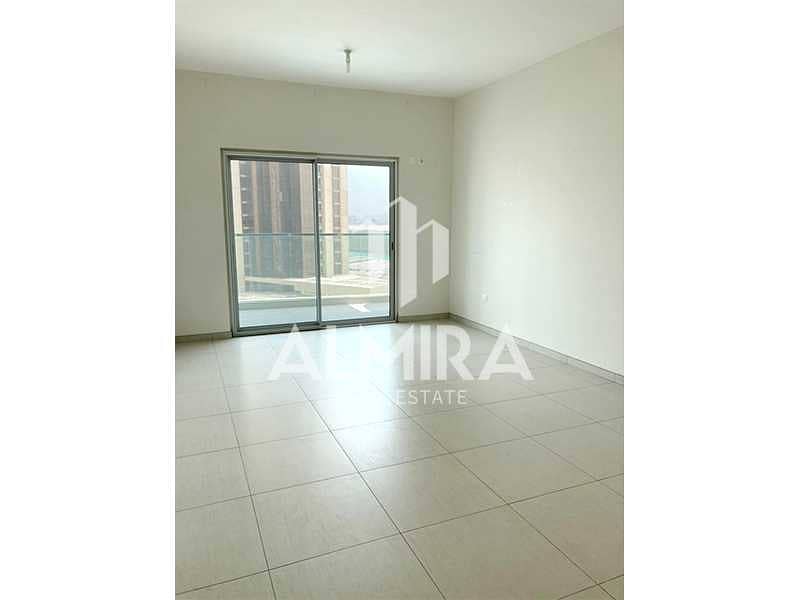 5 Move ready 1BR w/ sea view & canal view for 4 chqs