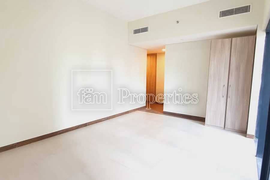 5 1 bedroom with amazing view of Dubai canal