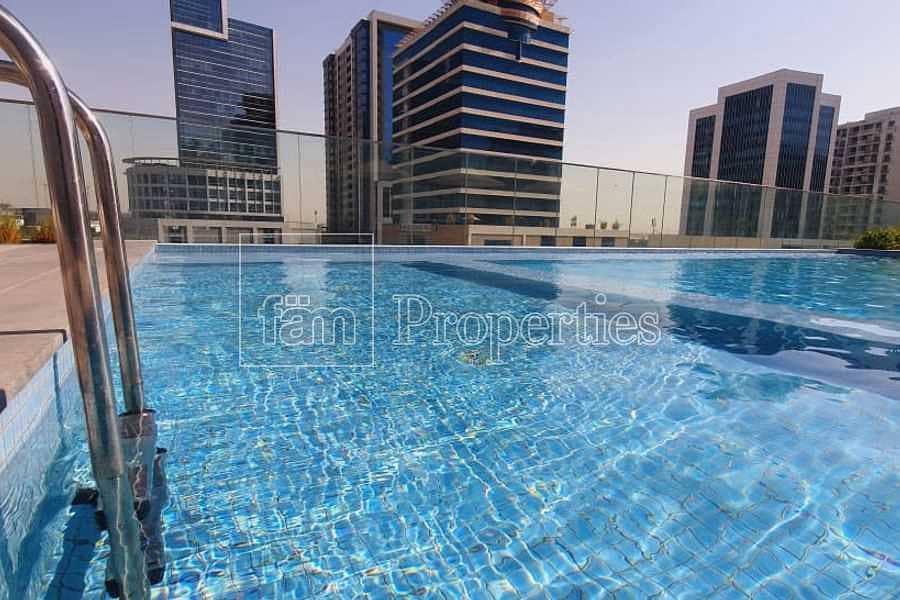 20 1 bedroom with amazing view of Dubai canal