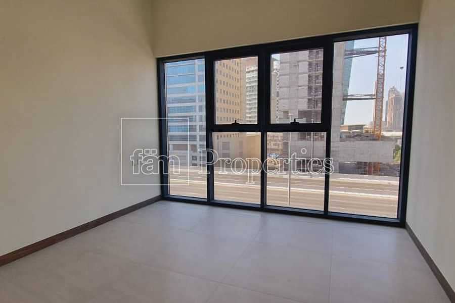 28 1 bedroom with amazing view of Dubai canal