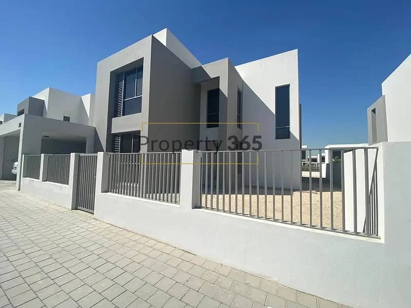 27 Exclusive 5 bedrooms villa /  Sidra