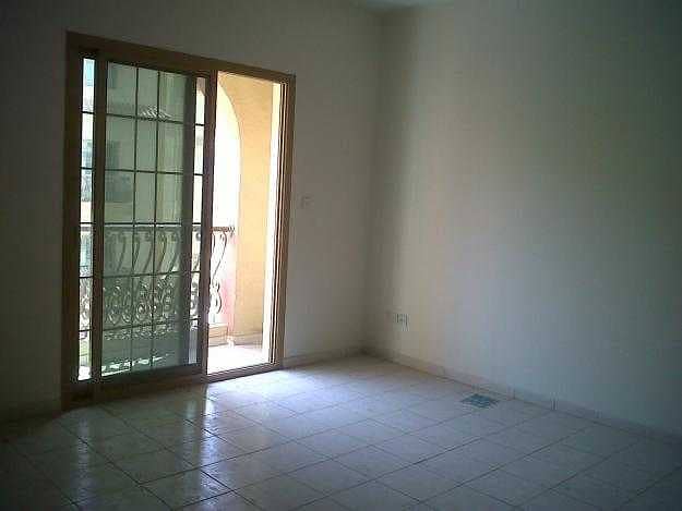 1 BEDROOM FOR RENT SPAIN CLUSTER 24,000 BY 4 OR 6 CHQ