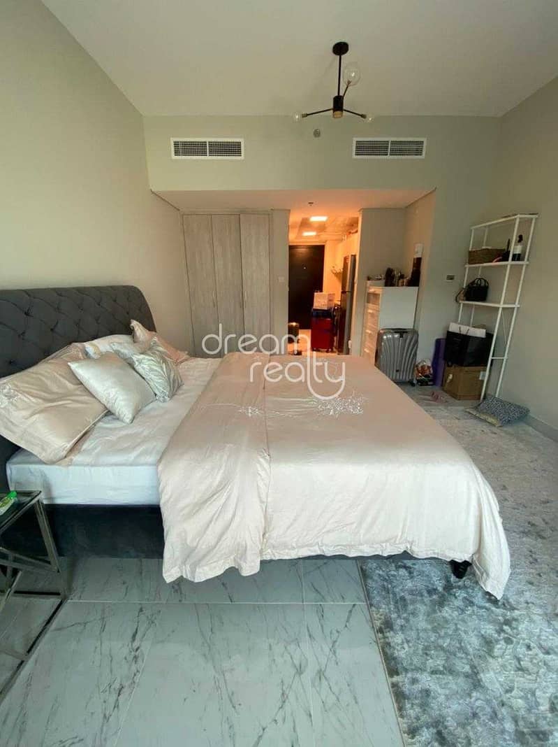 8 BRAND NEW/ FURNISHED STUDIO FOR RENT/ MAG 5 BOULEVARD/12 CHEQUES@24K