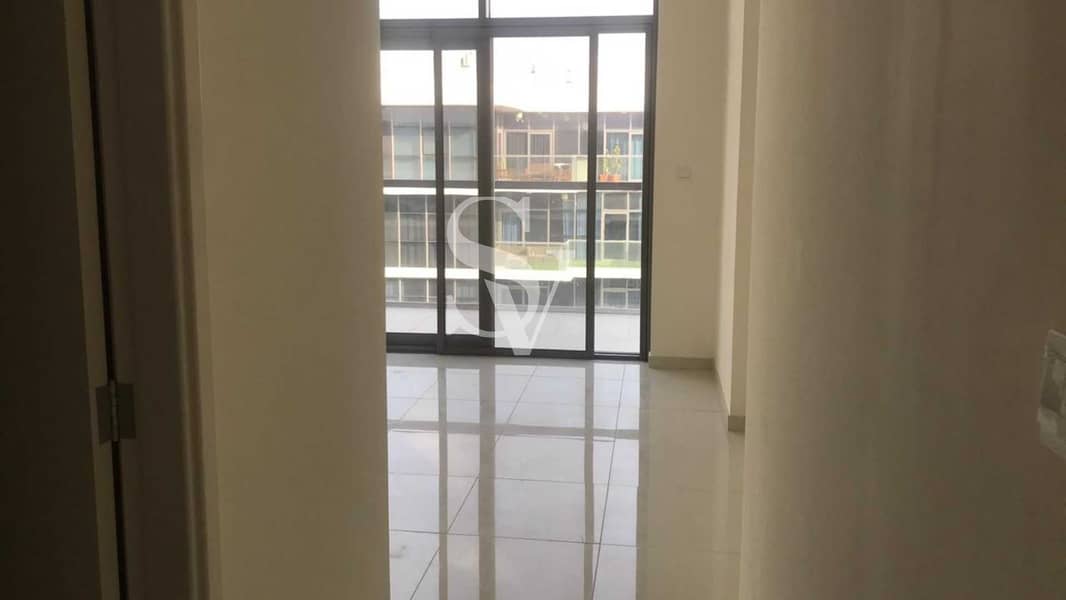 4 Rented | Near Pool And Park | Golf View