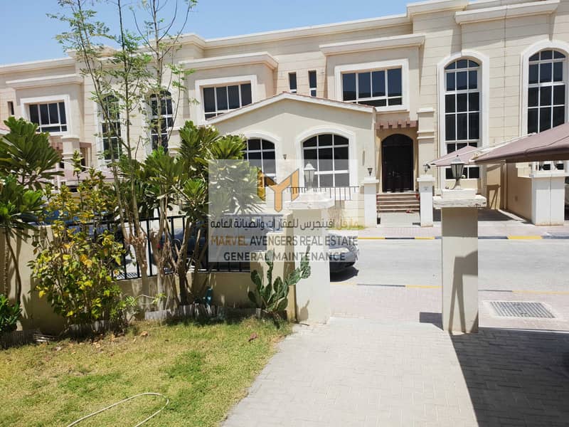 2 Ready to move in/ Simple yet Elegant Villa/ w/ Pvt garden+ 4 payments