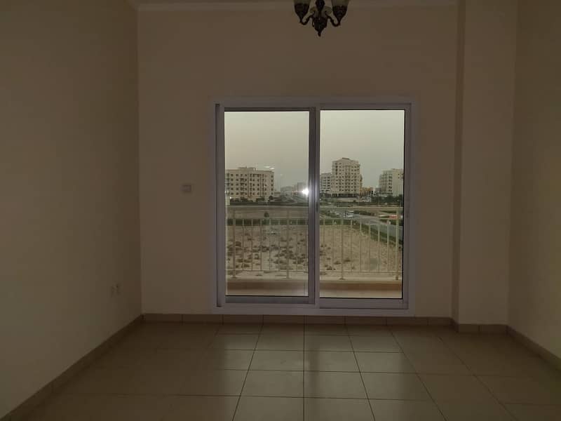 2 1 bed with balcony and store l Mazaya l Mid Floor