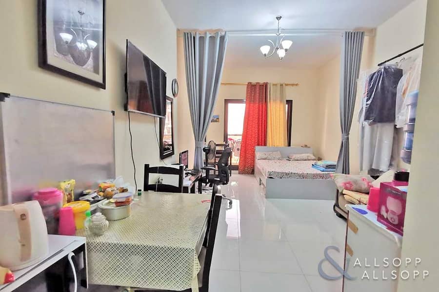Tenanted | Investment | Golf View | Studio Tenanted | Investment | Golf View | Studio