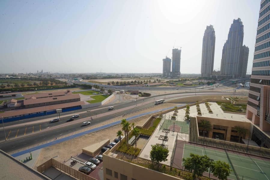 11 Panoramic  Burj Al Arab & Race course View +maid