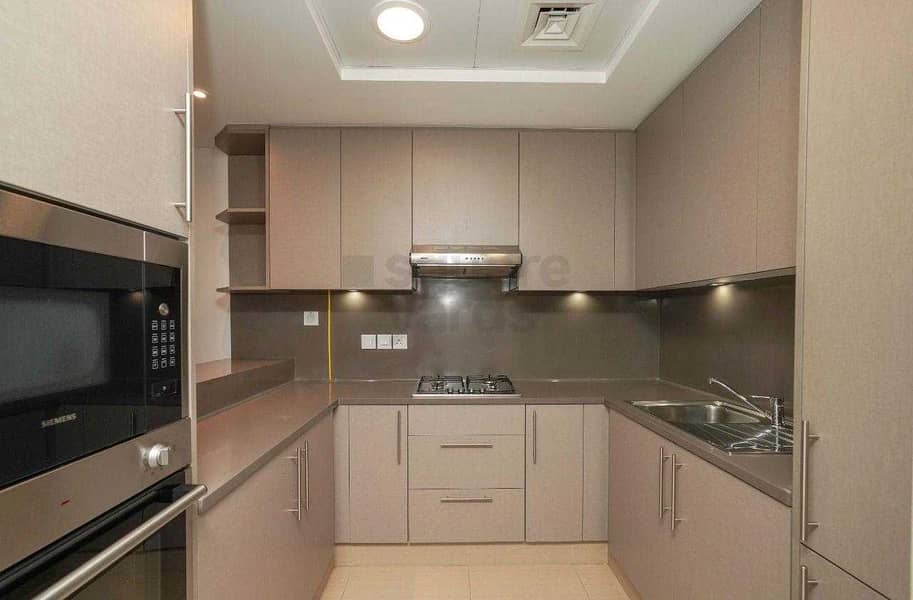 8 1 Bedroom with Fitted Kitchen || Modenly Designed